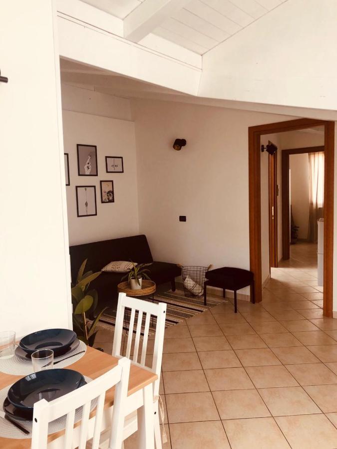 Appartement La Via Del Mare à Albenga Extérieur photo