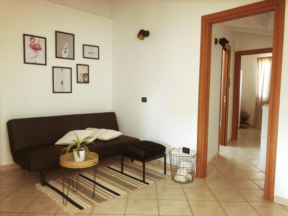 Appartement La Via Del Mare à Albenga Extérieur photo